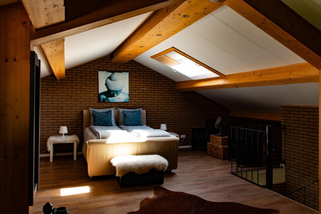 Bed And Breakfast Lindershoeve Bergeijk Dış mekan fotoğraf